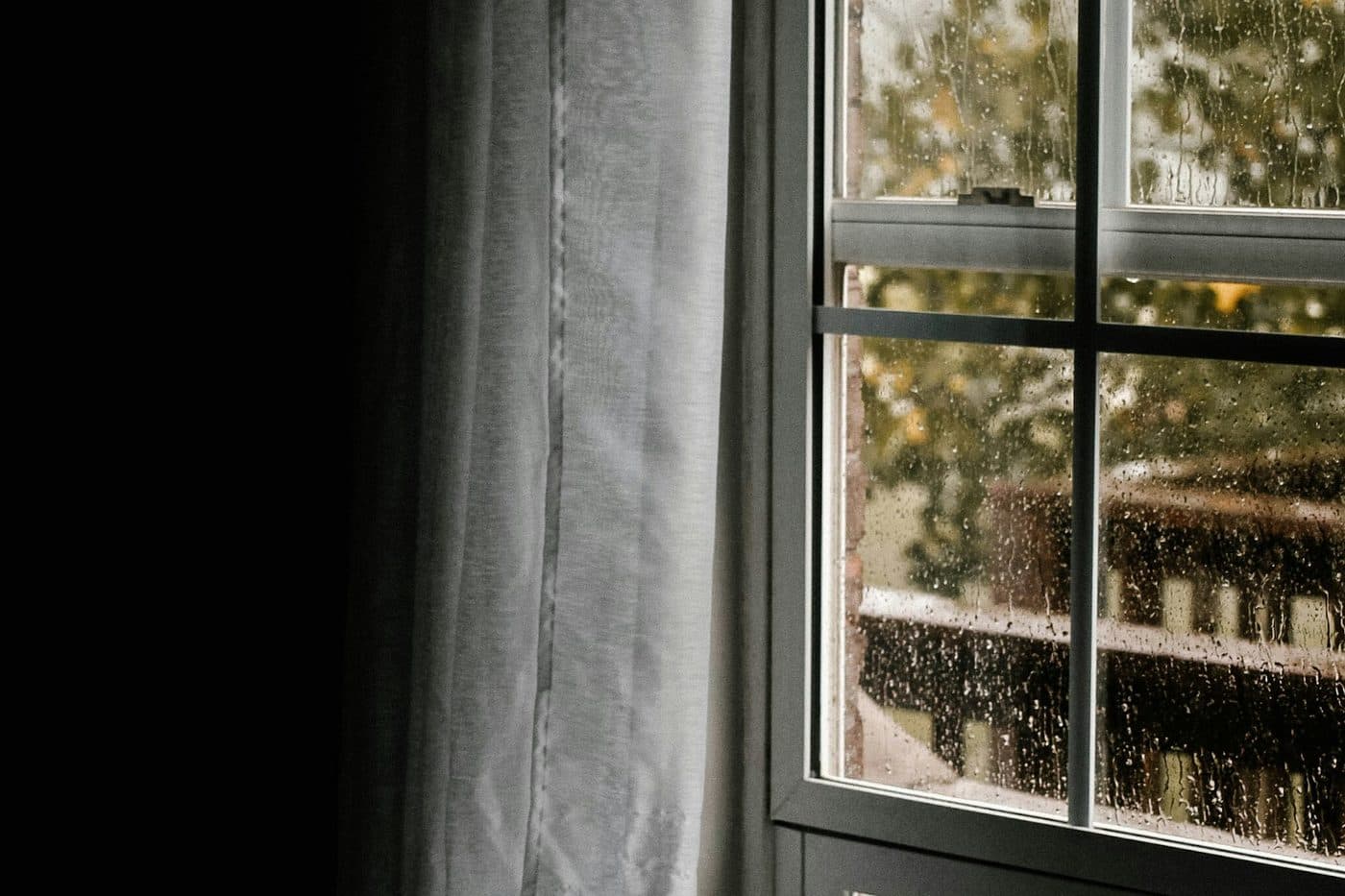 Condensation on a sliding window