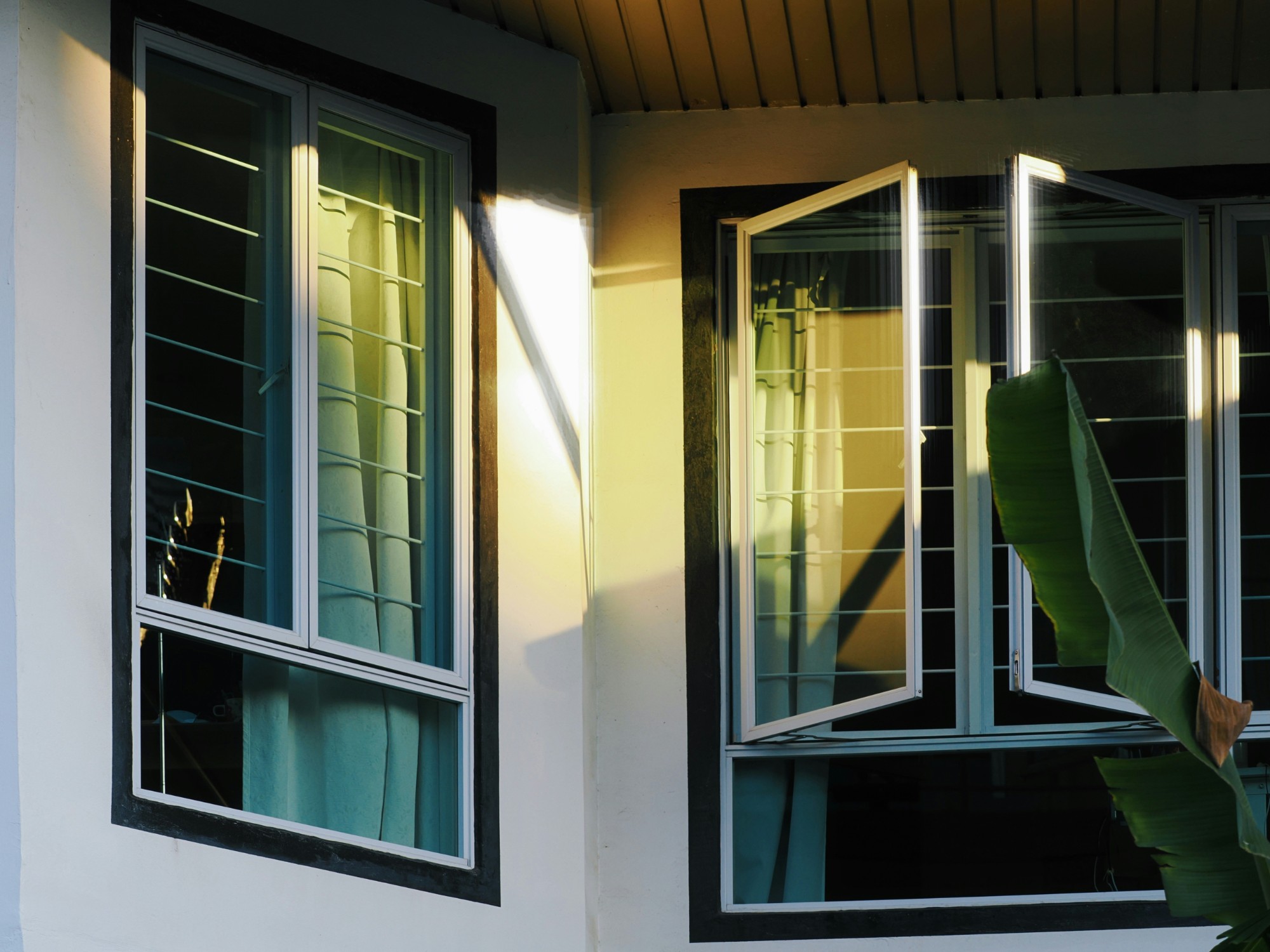 Exterior Storm Windows